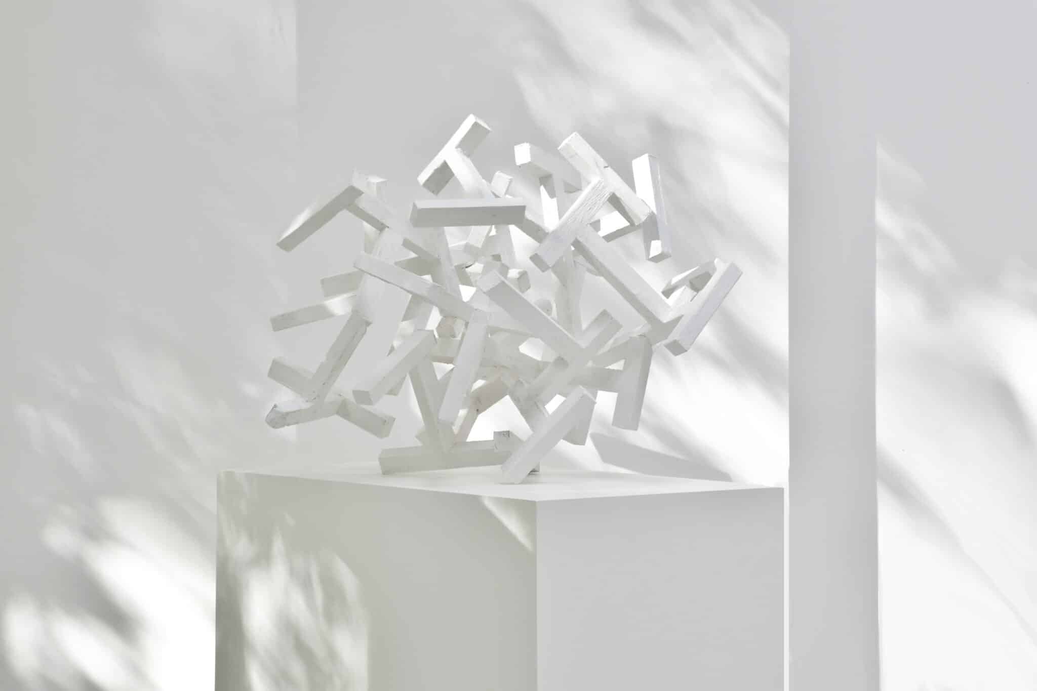 Indoor sculpture white painted wood by annet van egmond
